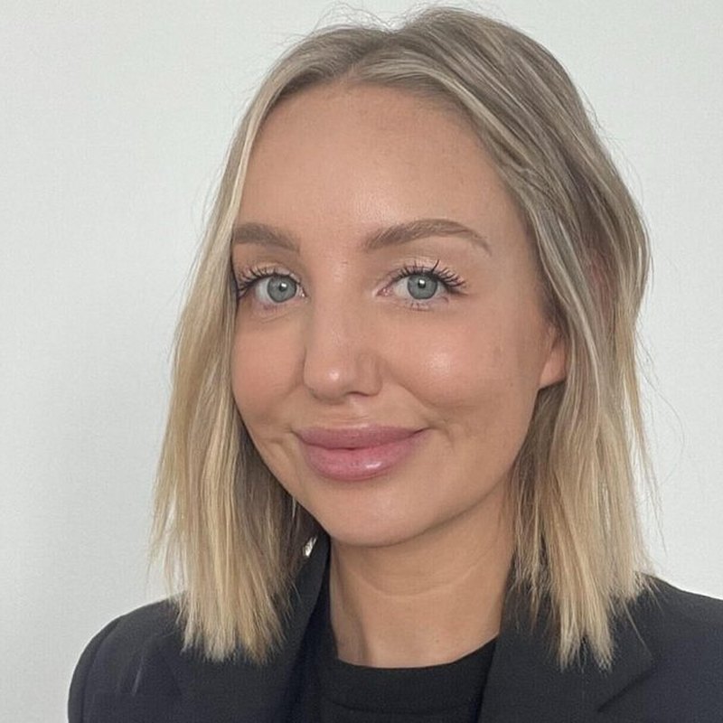 Tracy, Talent Manager at Ad On Group