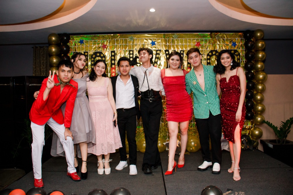 Large group photograph of the team at the company Christmas party